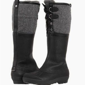 Ugg waterproof belcloud boots black 9.5